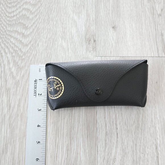 Ray-Ban | black soft leather eyeglass case | unisex - Picture 6 of 6
